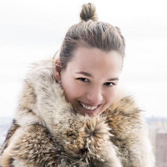 Meet your Posher, Meaghan - Picture 2 of 4